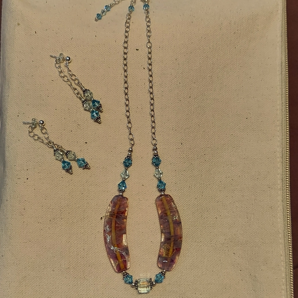 💐Ladies necklace (19") and earrings set